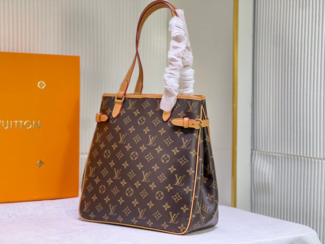New 1:1 rep Lux Bags LUV 884