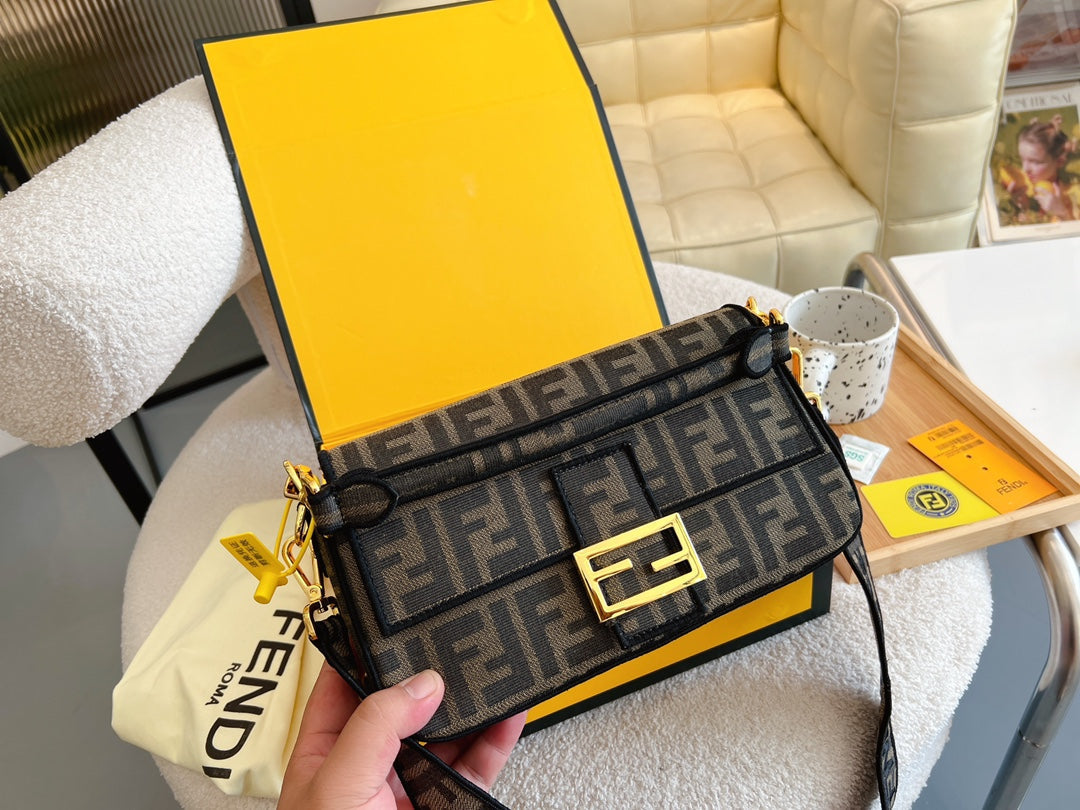 EN - New 1:1 rep Lux Bags FEI 271