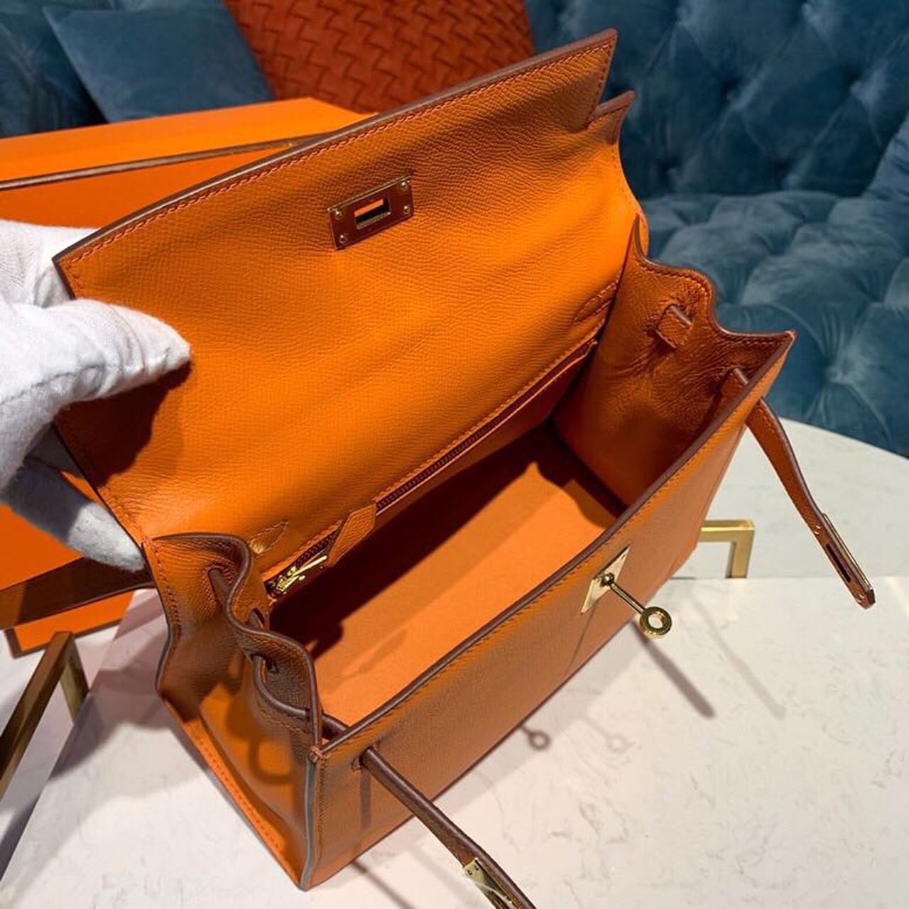 Top Quality Kelly Orange For Women Gold Toned Hardware 10in/25cm