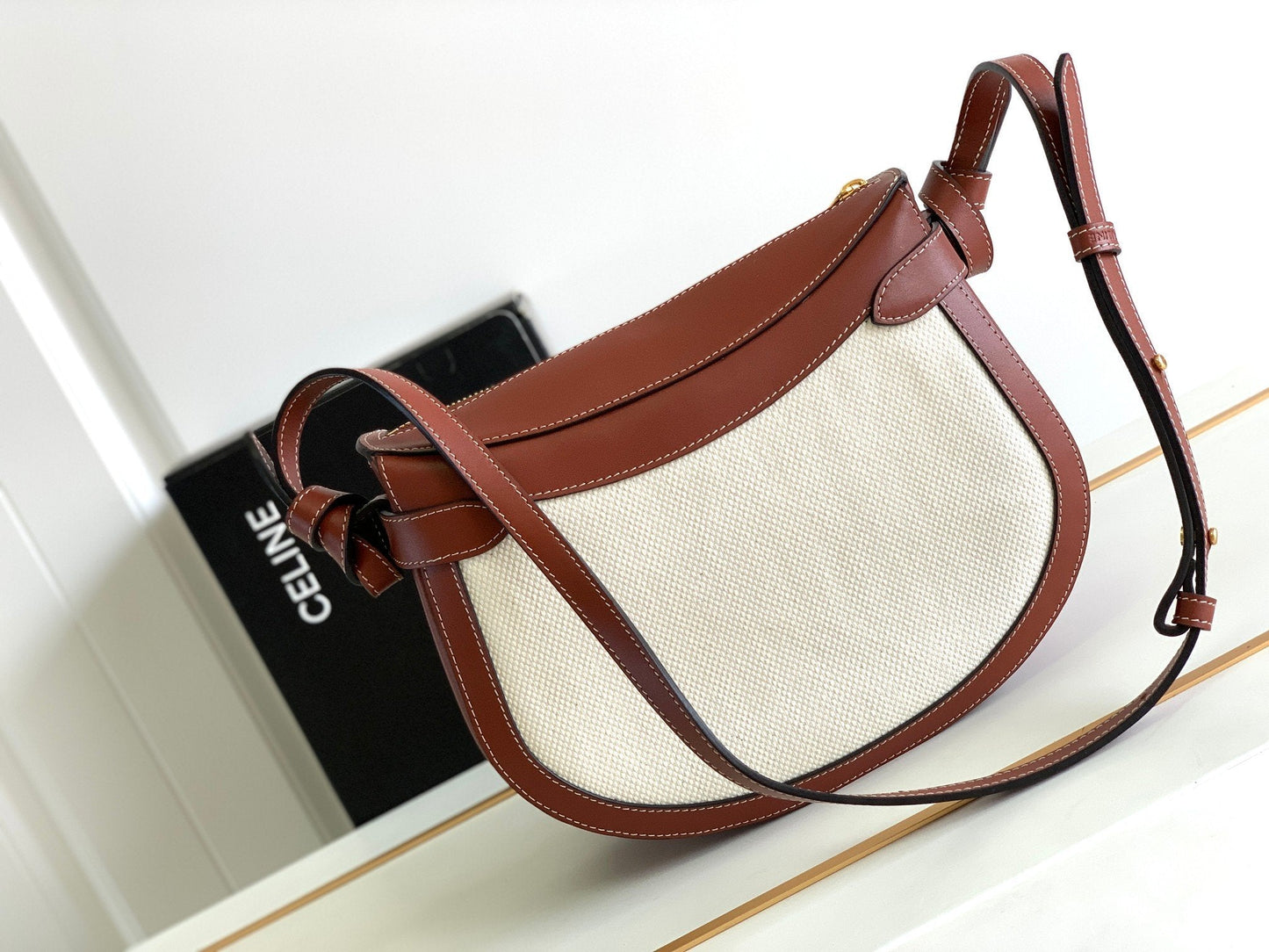 Top Quality BesaTop Quality Noeuds Francais Bag Brown/White For Women 10in/25cm 
