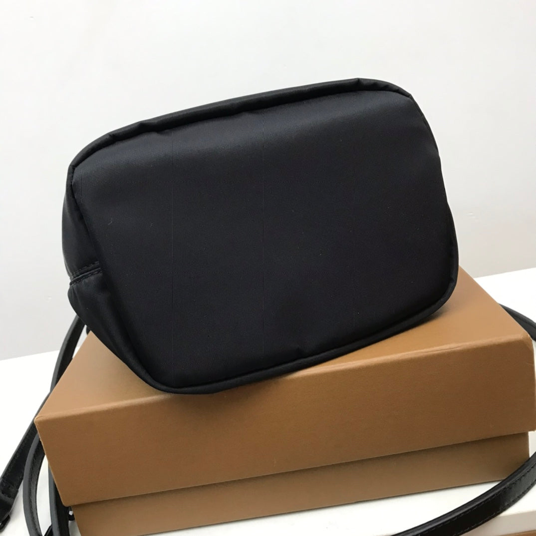Top Quality Logo Print Nylon Drawcord Pouch Black For Women, Bags 7.7in/19.5cm