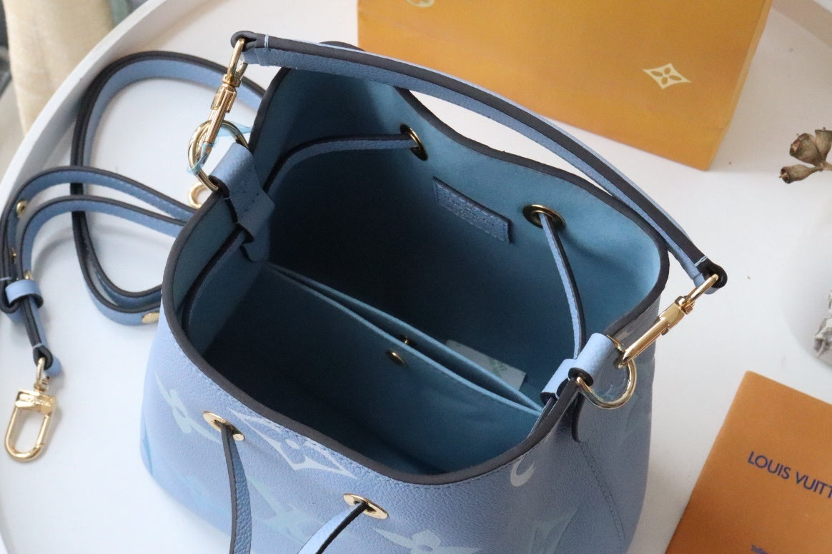 Top Quality NeoNoe BB Bucket Bag Monogram Empreinte Blue For Women, Womens Handbags, Shoulder Bags 7.9in/20cm Top Quality M45709