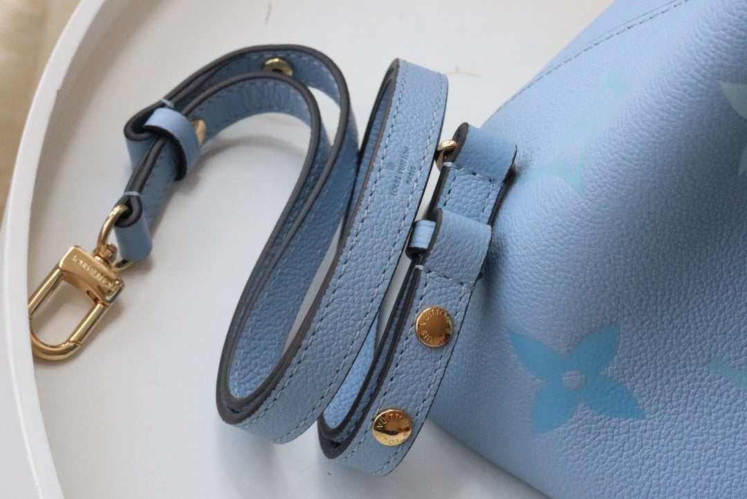 Top Quality NeoNoe BB Bucket Bag Monogram Empreinte Blue For Women, Womens Handbags, Shoulder Bags 7.9in/20cm Top Quality M45709