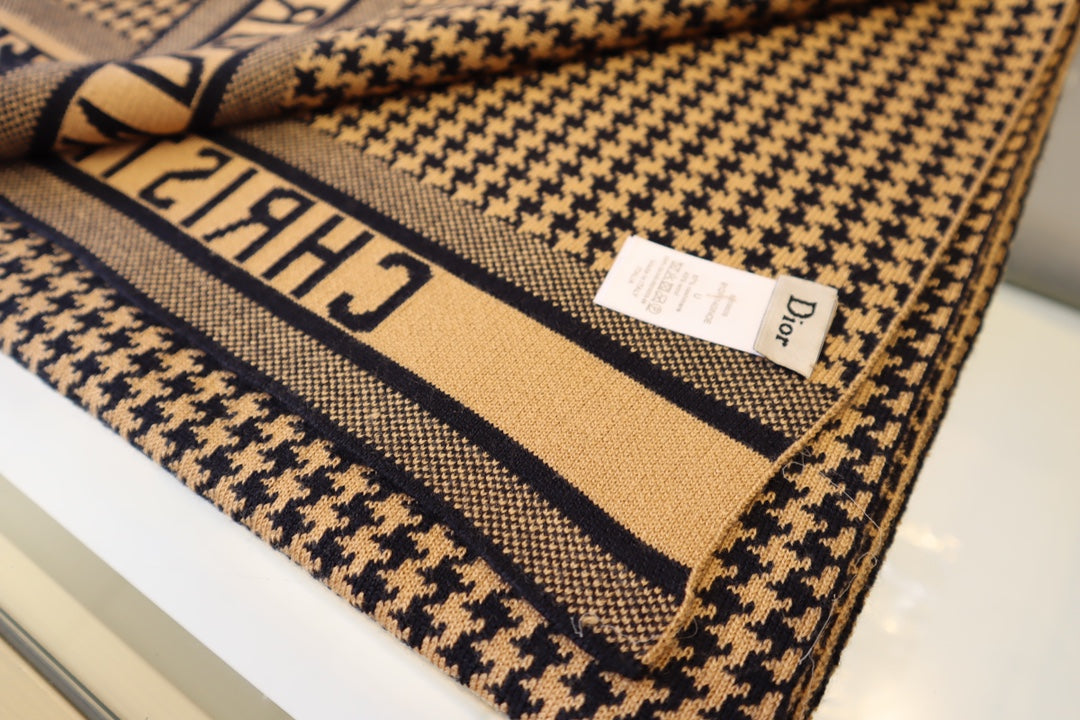 EN - Luxury  CHL  Scarf 007
