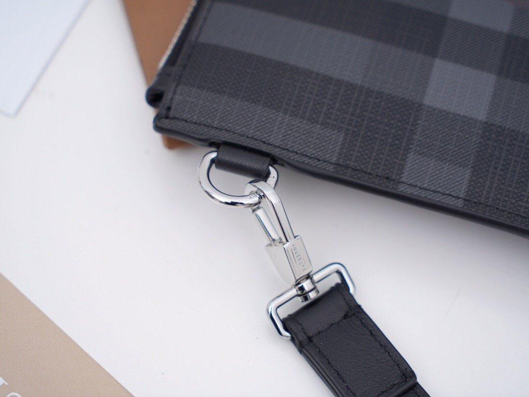 EN - New 1:1 rep  Bags BBR 006