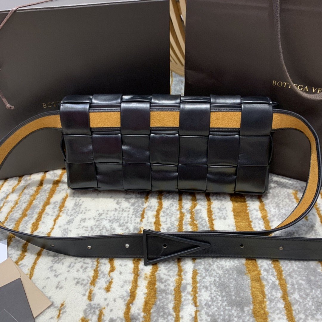 Top Quality Brick Cassette Bag For Women 11in/28cm In Black 709360VMAY18425