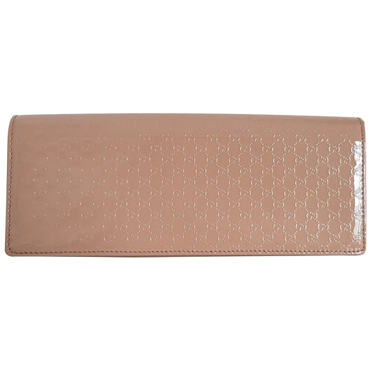 Gucci beige patent leather clutch bag