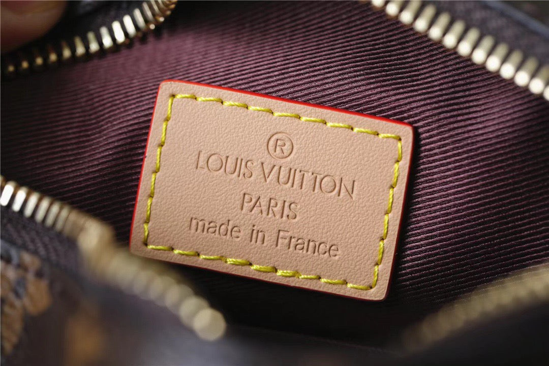 Top Quality Side Trunk PM Monogram Canvas For Women, Womens Bags, Shoulder And Crossbody Bags 8.3in/21cm Top Quality 