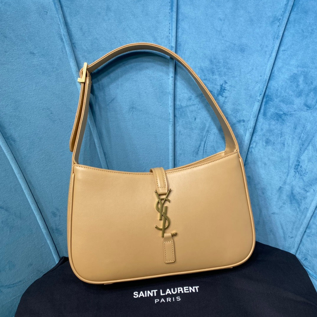 Top Quality Le 5 À 7 Hobo Bag In Smooth Beige For Women 9in/23cm YSL  6572282R20W9832