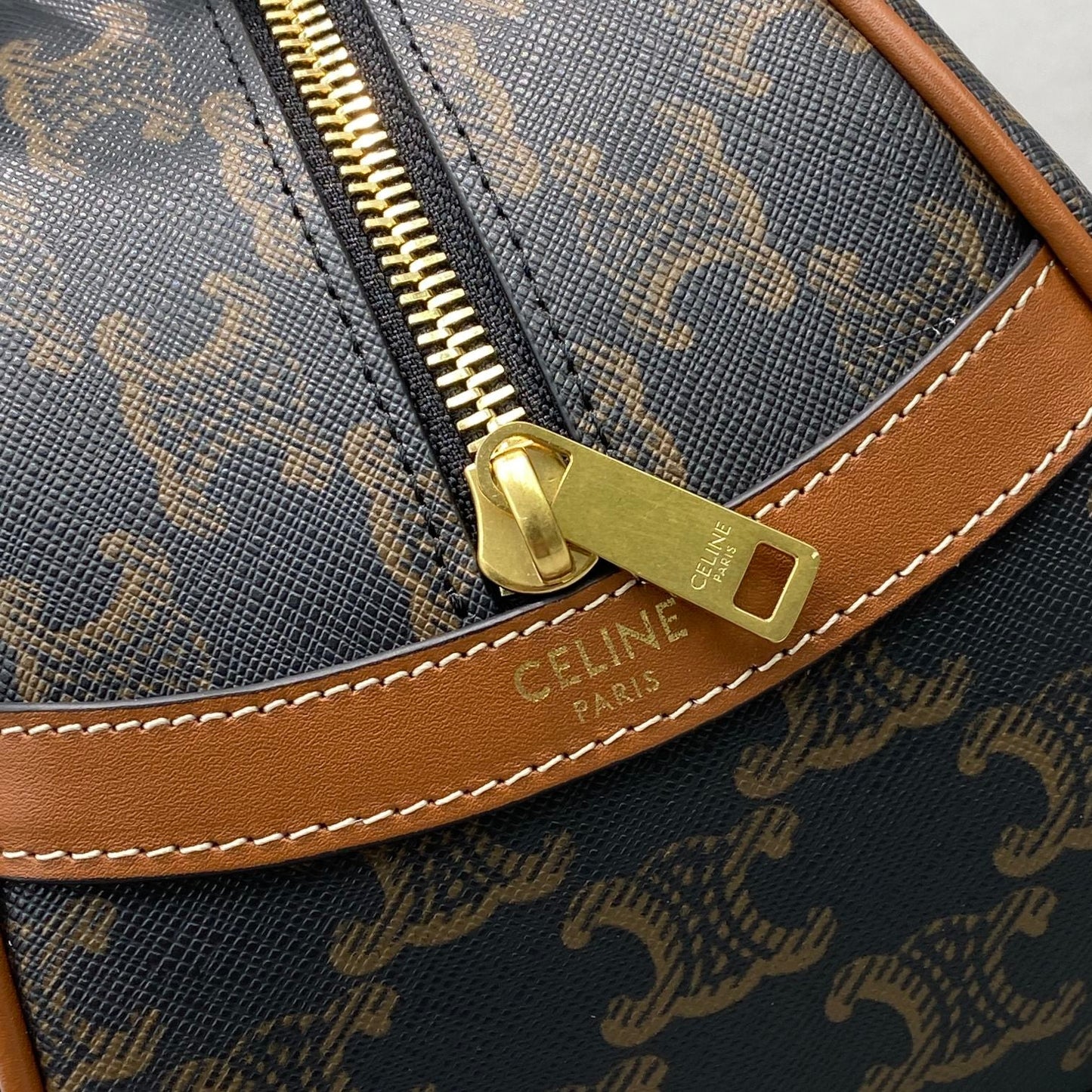 Top Quality MeTop Qualityum Teckel In Triomphe Canvas Brown For Women 12in/31cm 
