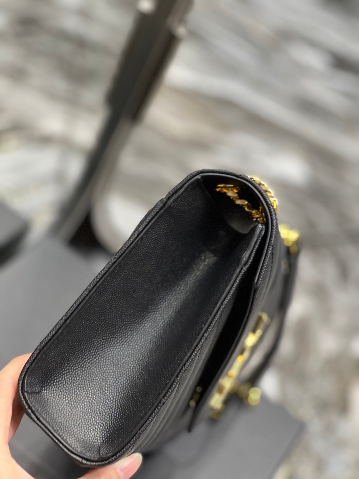 Top Quality College MeTop Qualityum Chain Bag Black Gold Toned Hardware For Women 9.4in/24cm YSL 600279BRM071000