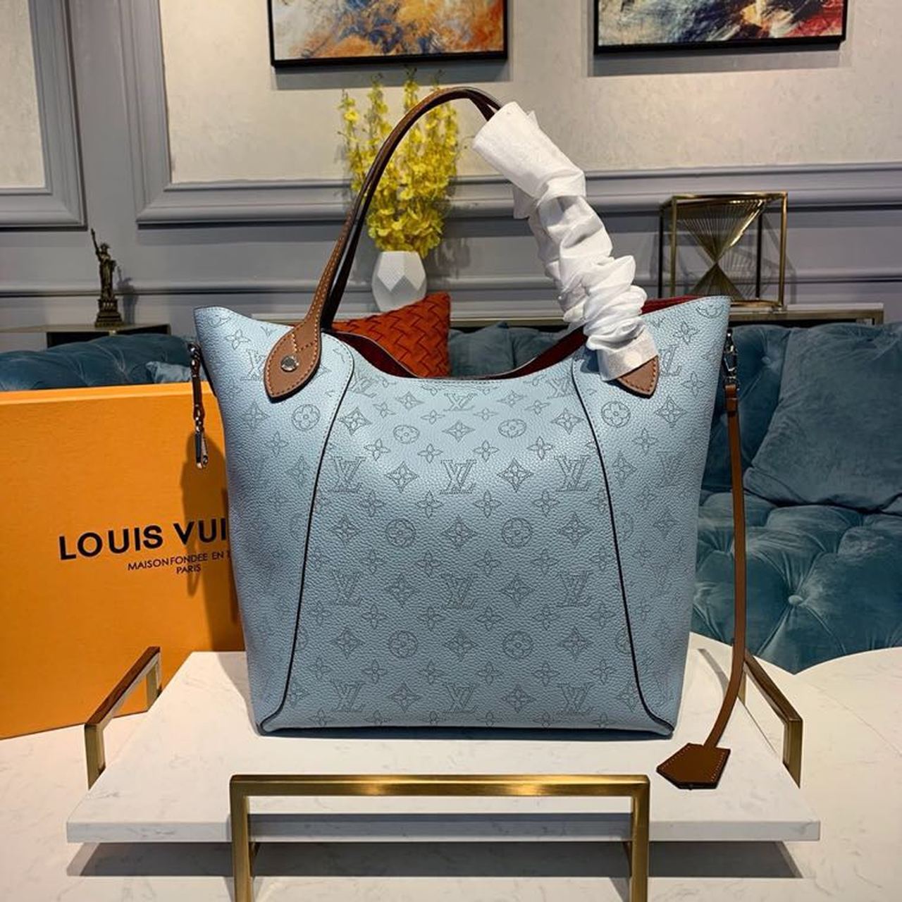 Top Quality Hina MM Bucket Bag Light Blue For Women,  Shoulder And Crossbody Bags 18.1in/46cm Top Quality M52975