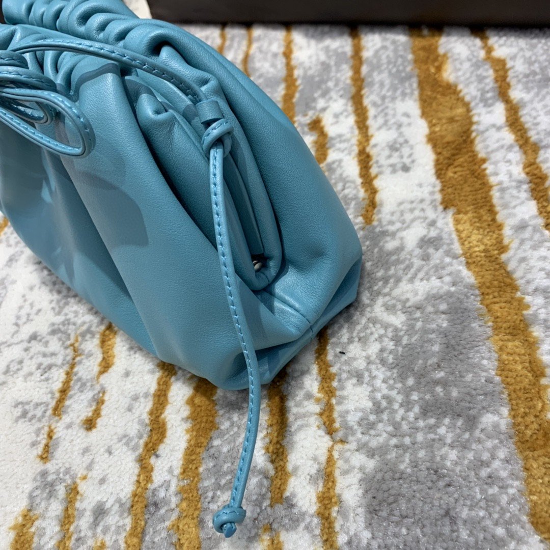 Top Quality Mini Pouch For Women 8.6in/22cm In Blue