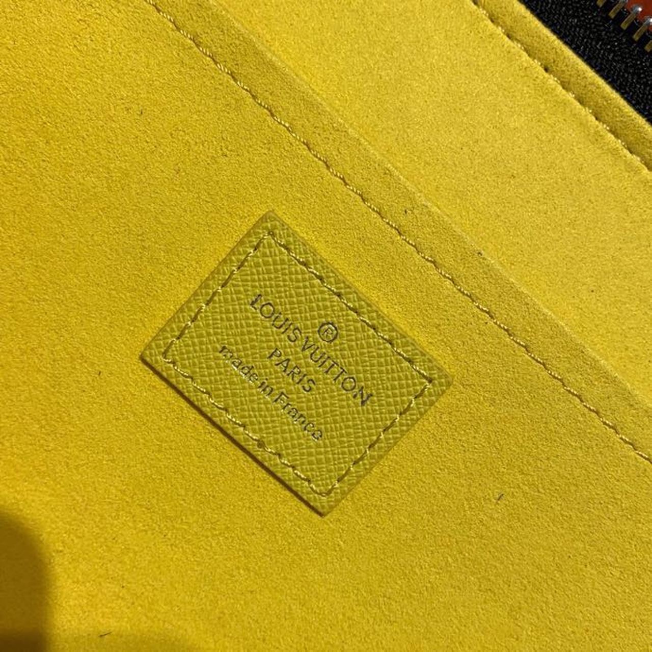 Top Quality Pochette Jour GM Epi Black/Yellow For Men, Wallet 13.8in/34cm Top Quality M68198