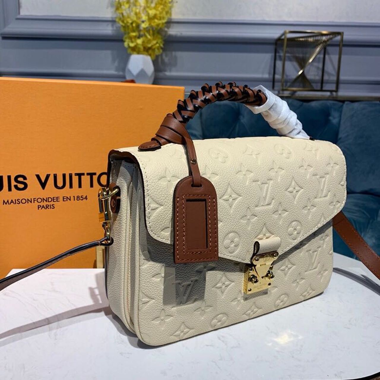 Top Quality Pochette Metis Monogram Empreinte Creme Beige/Caramel For Women,  Shoulder And Crossbody Bags 9.8in/25cm Top Quality M53940