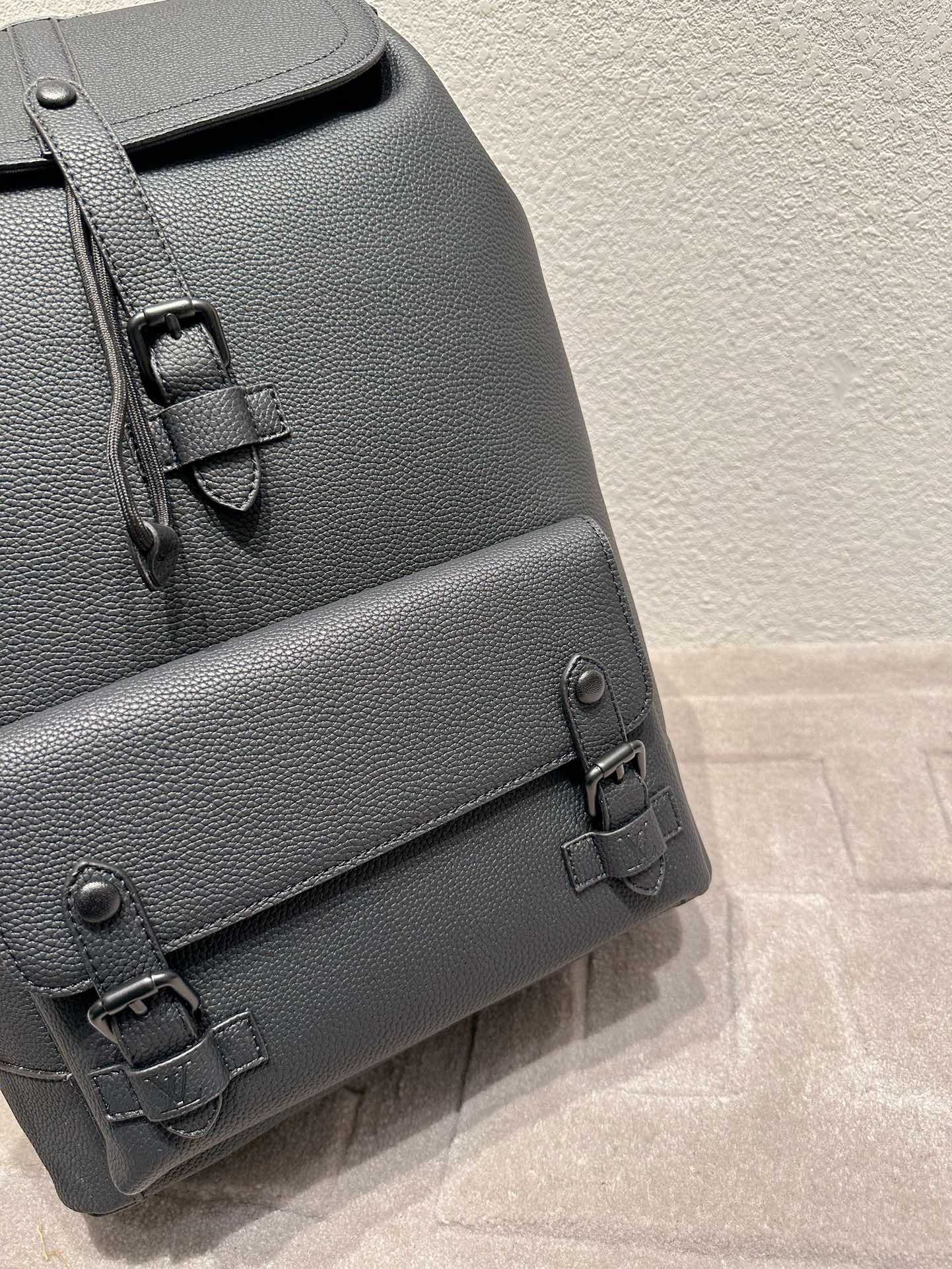 EN - New 1:1 rep  Bags LUV 665