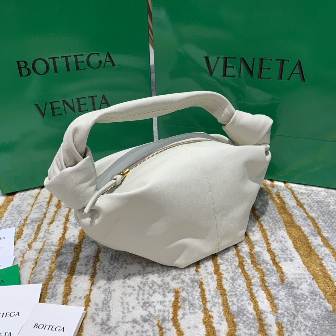 Top Quality Double Knot Bag For Women 11.8in/30cm In Chalk