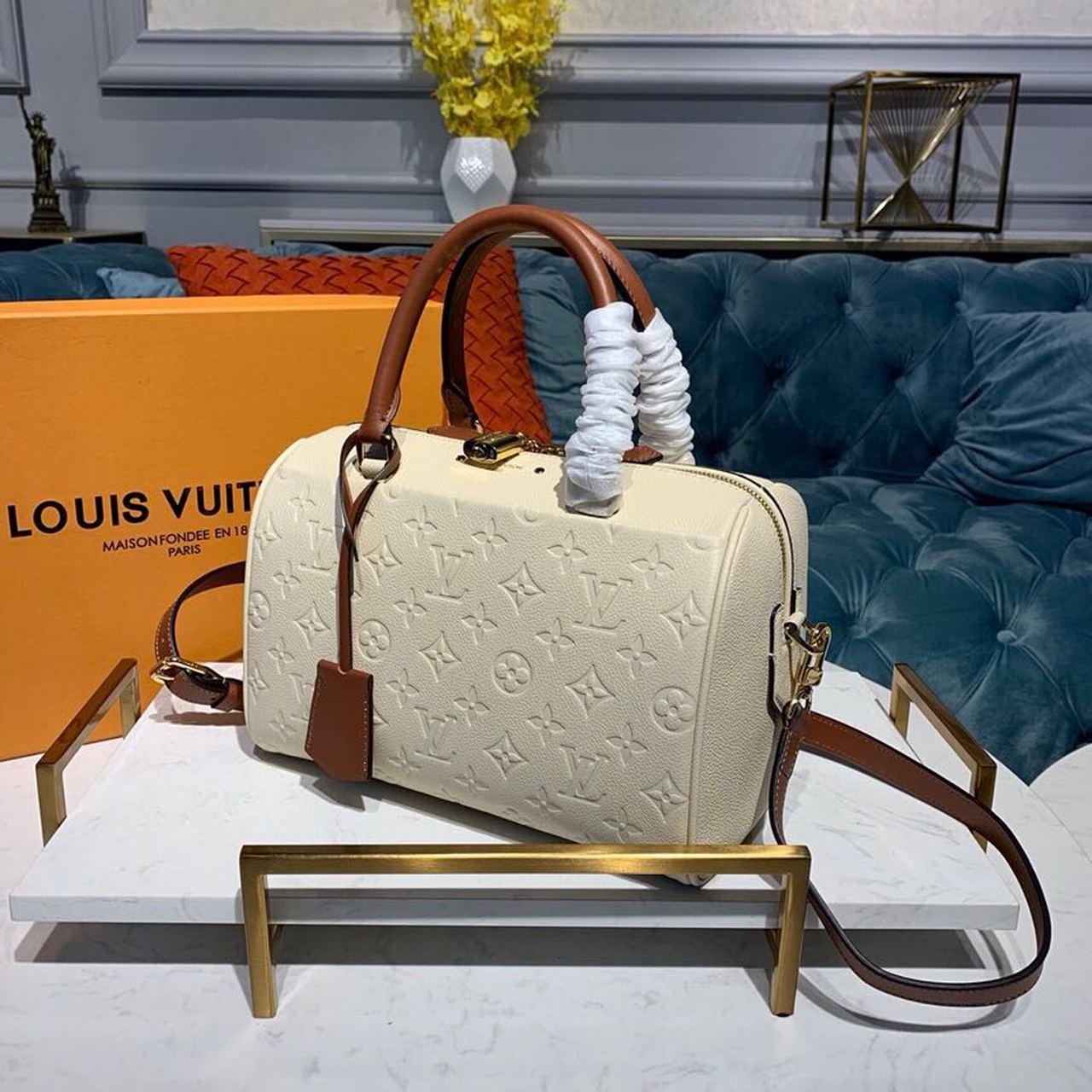 Top Quality Speedy Bandouliere 25 Monogram Empreinte Creme For Women,  Shoulder And Crossbody Bags 9.8in/25cm Top Quality M44736
