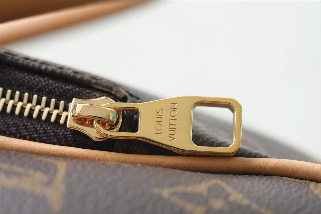 Top Quality Ellipse BB Handbag Created By Nicolas Ghesquiere From Classic Monogram Canvas For Women Brown 23cm/8.9in Top Quality
