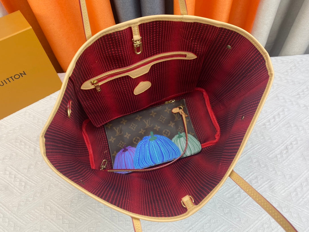EN - New 1:1 rep  Bags LUV 674