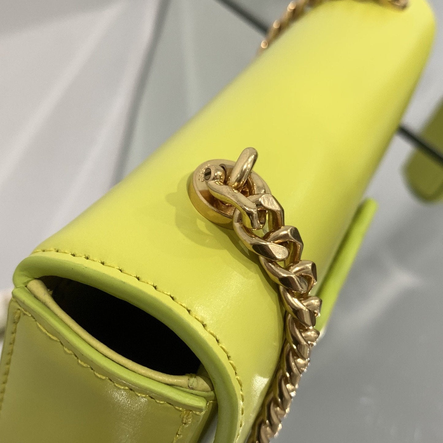 Top Quality Chain Shoulder Bag Cuir Triomphe Green For Women 7.9in/20cm