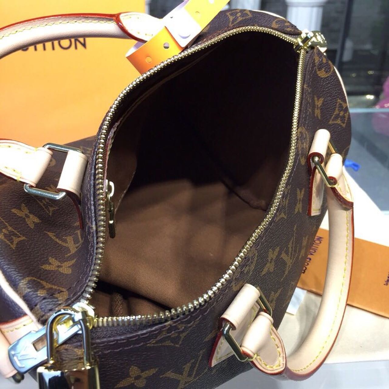 Top Quality Speedy 25 Monogram Canvas For Women, Womens Handbags 9.8in/25cm Top Quality M41109