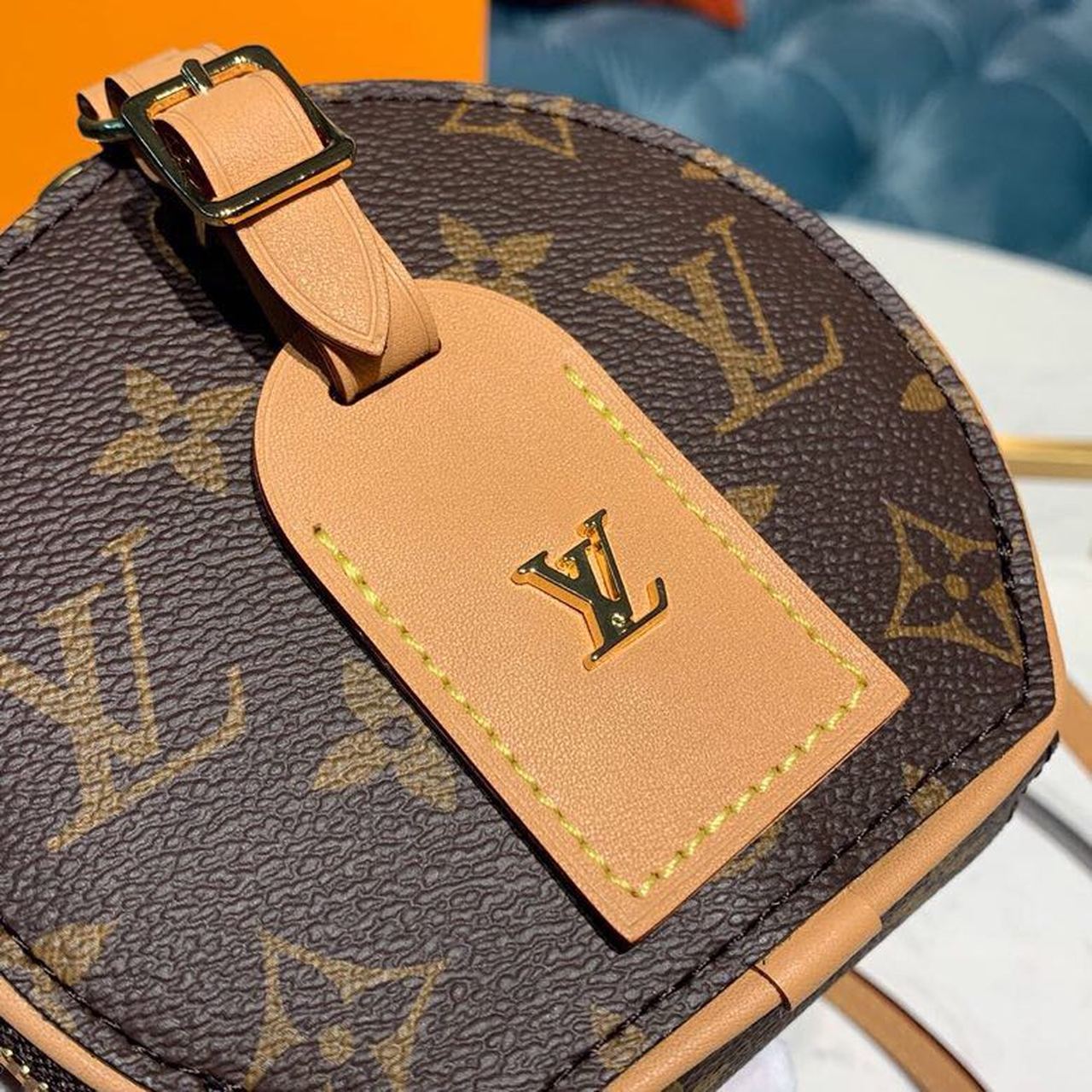 Top Quality Mini Boite Chapeau Monogram Canvas For Women, Womens Chain And Strap Wallet, Shoulder And Crossbody Wallet 5.1in/13cm Top Quality M44699