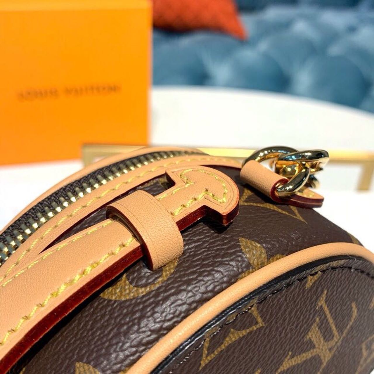 Top Quality Mini Boite Chapeau Monogram Canvas For Women, Womens Chain And Strap Wallet, Shoulder And Crossbody Wallet 5.1in/13cm Top Quality M44699