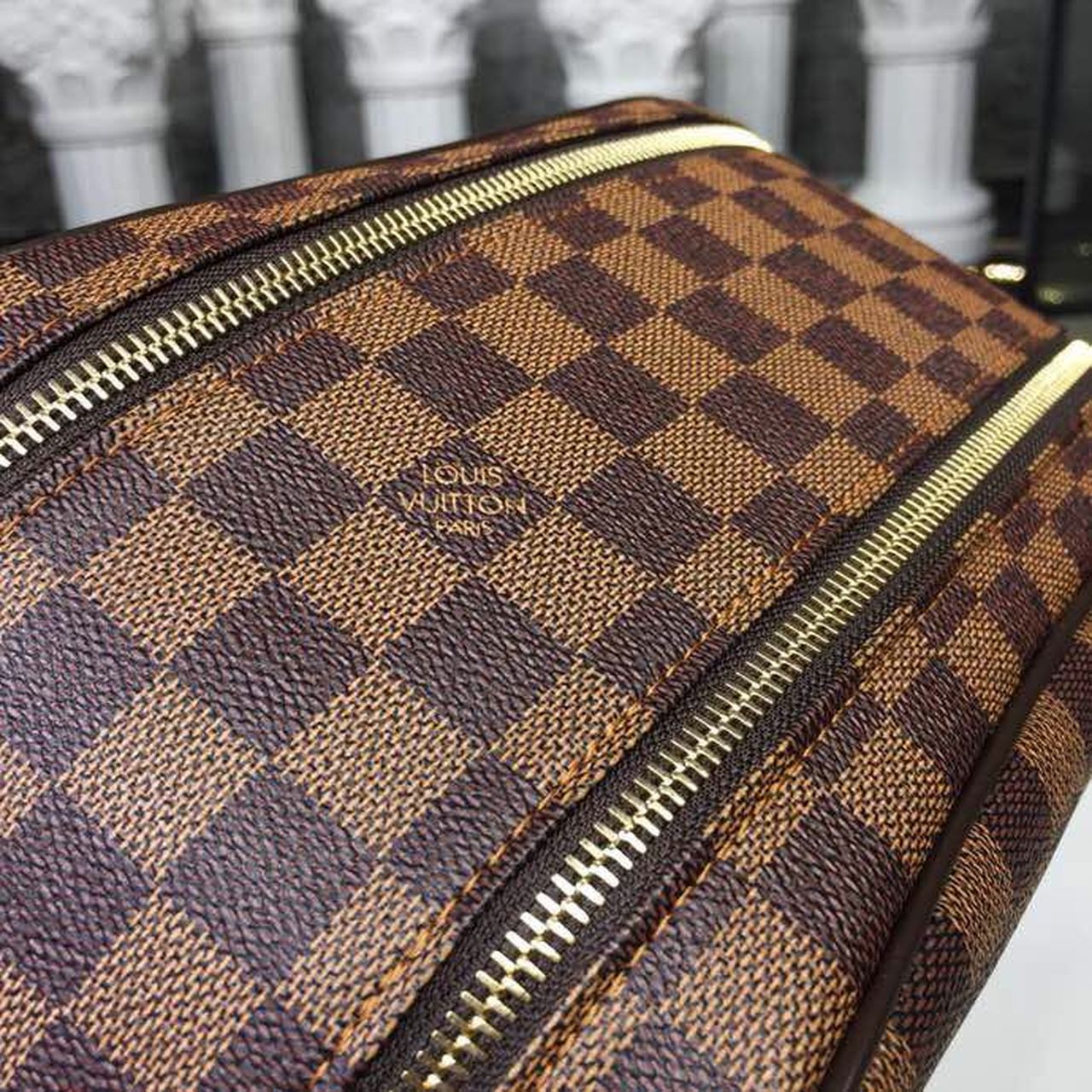 Top Quality King Size Toiletry Damier Ebene Canvas For Women, WoBags, Travel Bags 11in/28cm Top Quality N47527