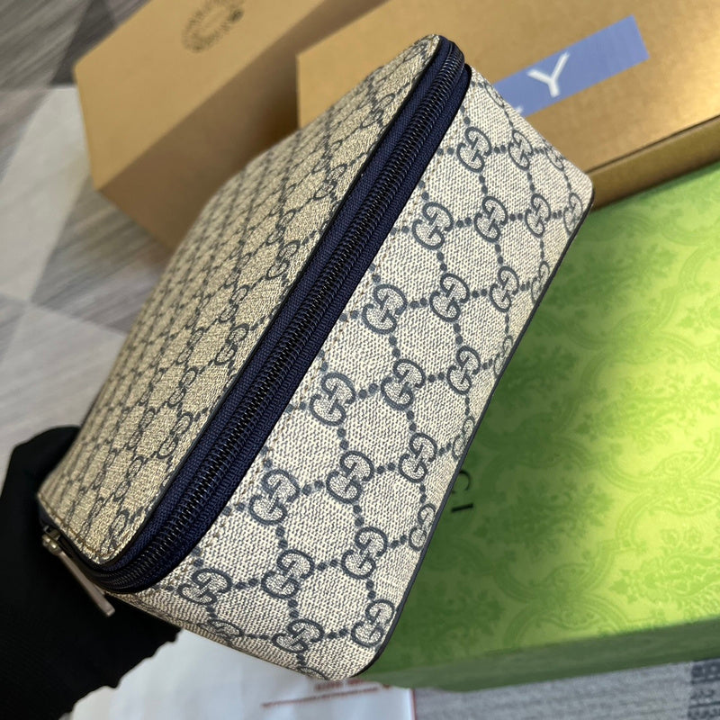 Top Quality -  Bags - 647