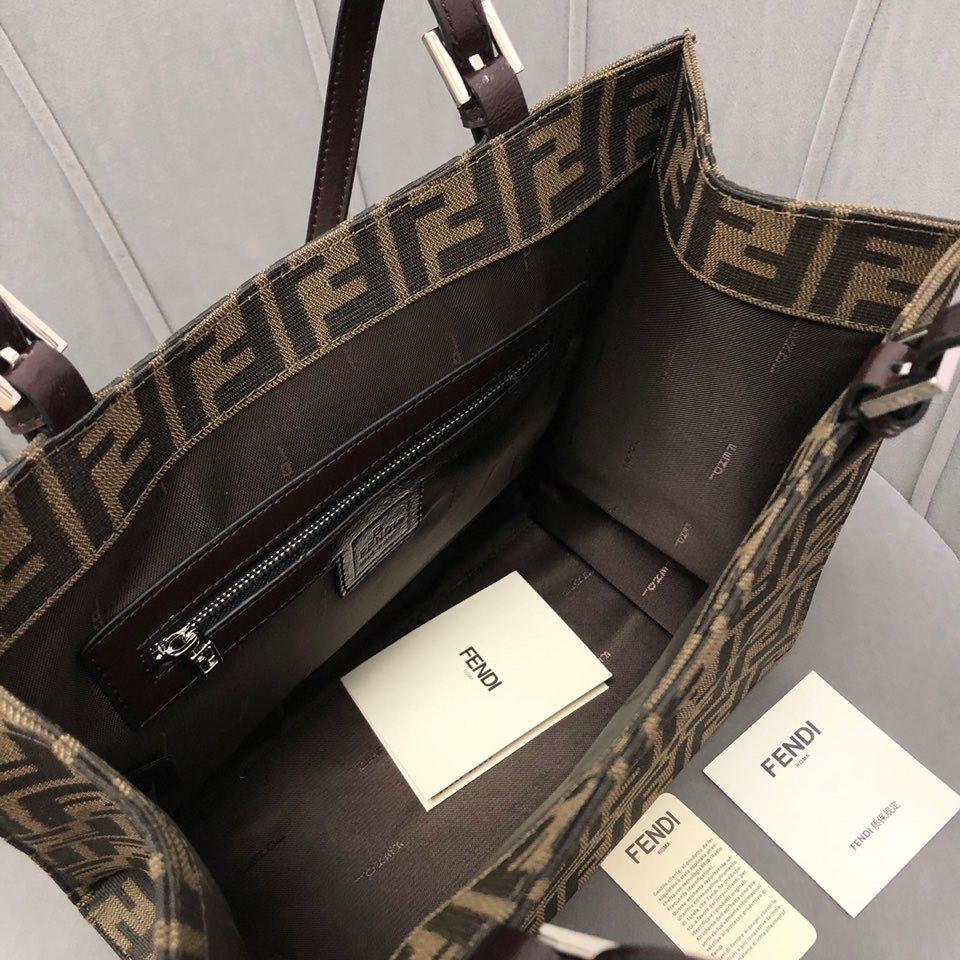 EN - New 1:1 rep  Bags FEI 184