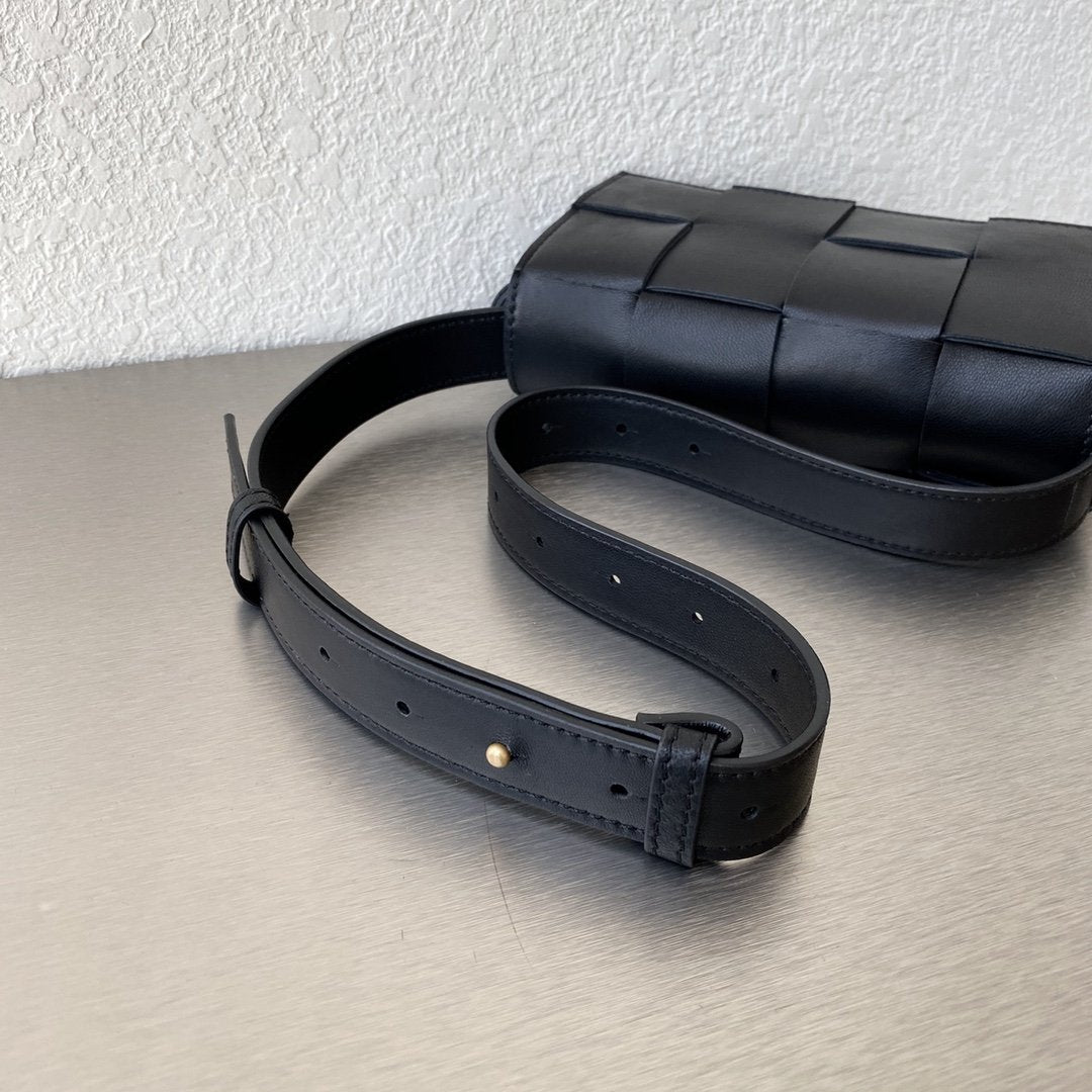 Top Quality Belt Cassette Black, For Women, Women’s Bags 7in/18cm 668572VMAY18425