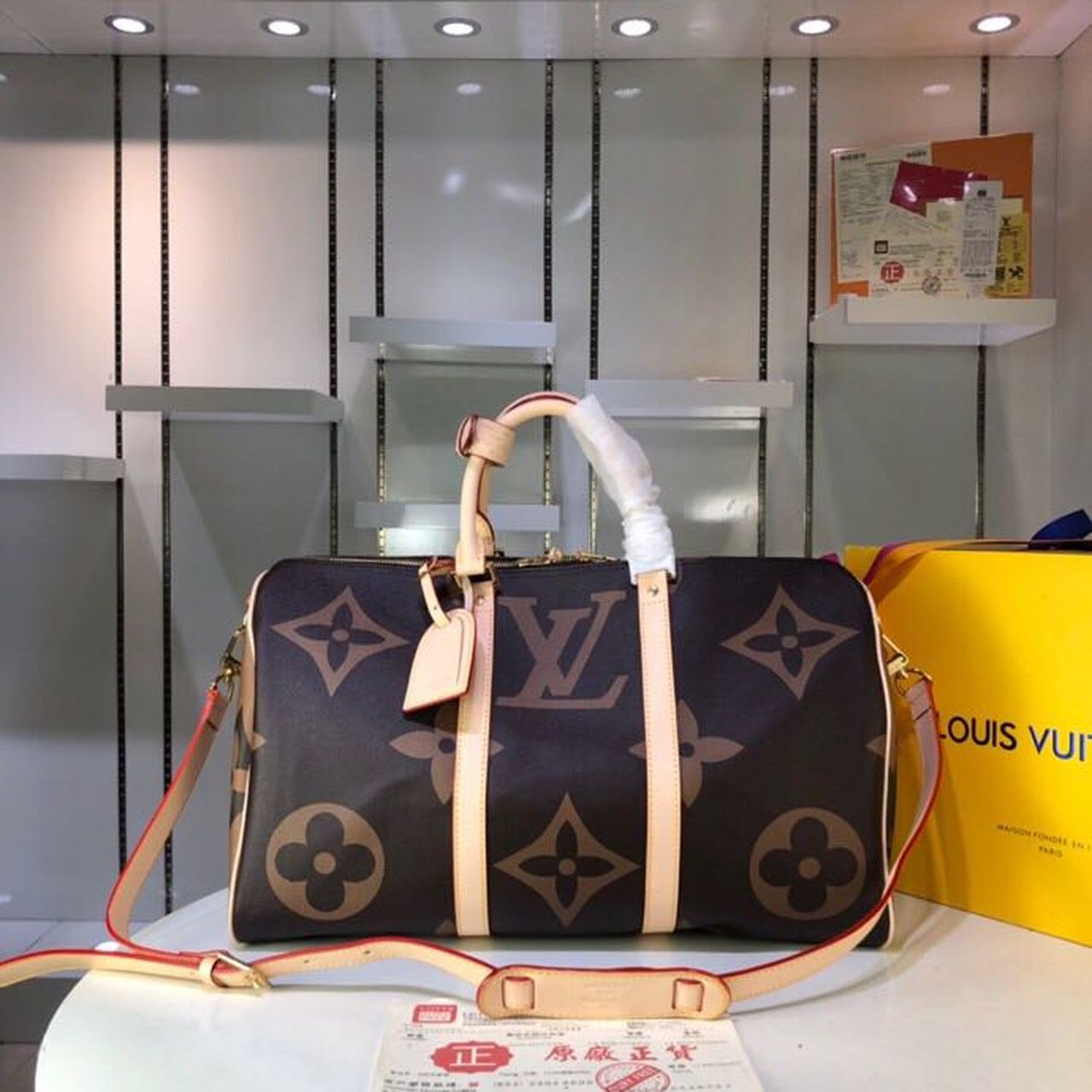 Top Quality Keepall Bandouliere 50 Monogram and Monogram Reverse Canvas For Women, Womens Handbags, Travel Bags 19.7in/50cm Top Quality M44739