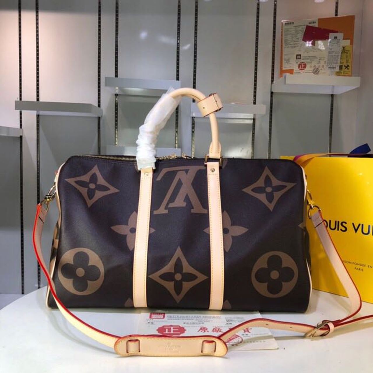 Top Quality Keepall Bandouliere 50 Monogram and Monogram Reverse Canvas For Women, Womens Handbags, Travel Bags 19.7in/50cm Top Quality M44739