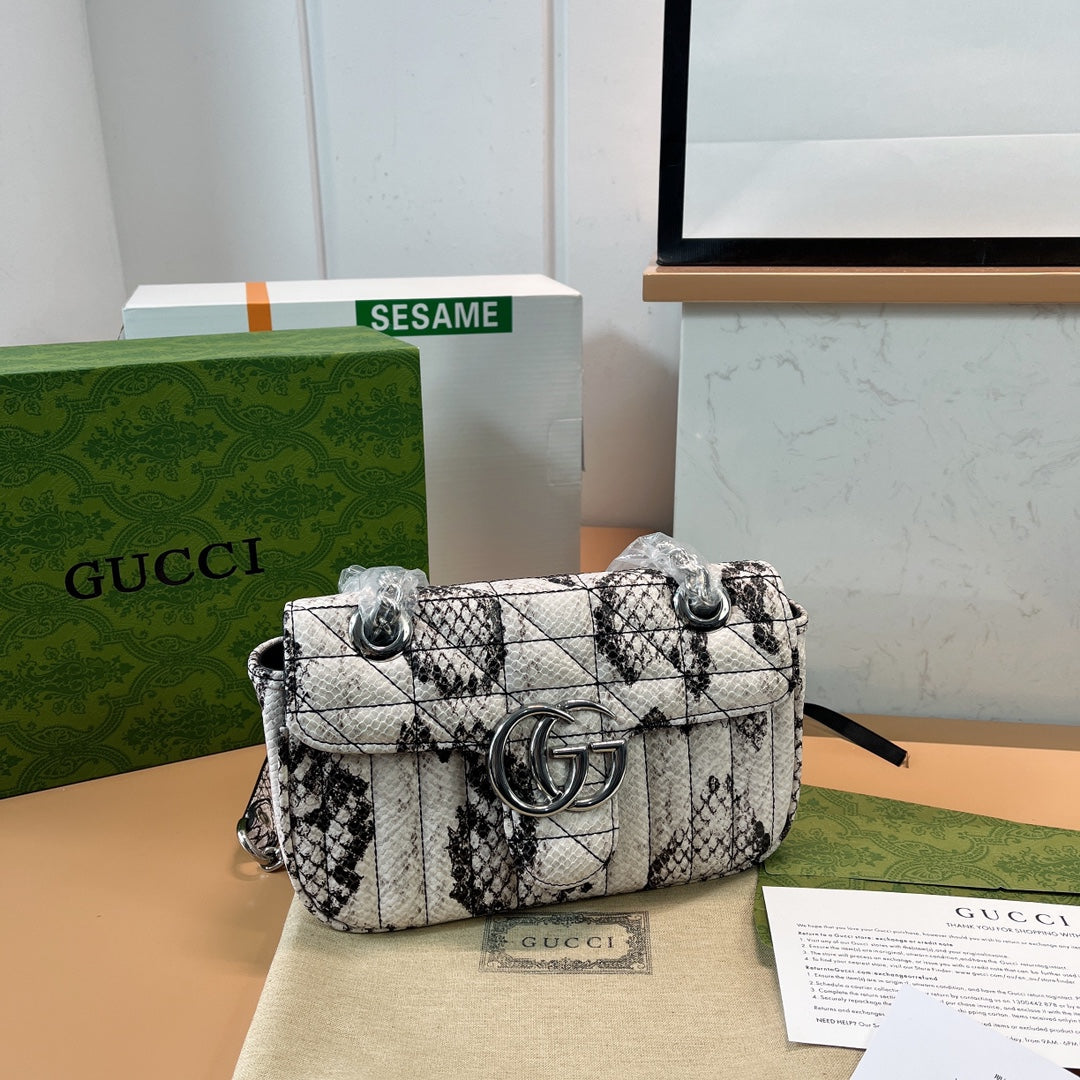 EN -New 1:1 rep Lux Bags GCI 369