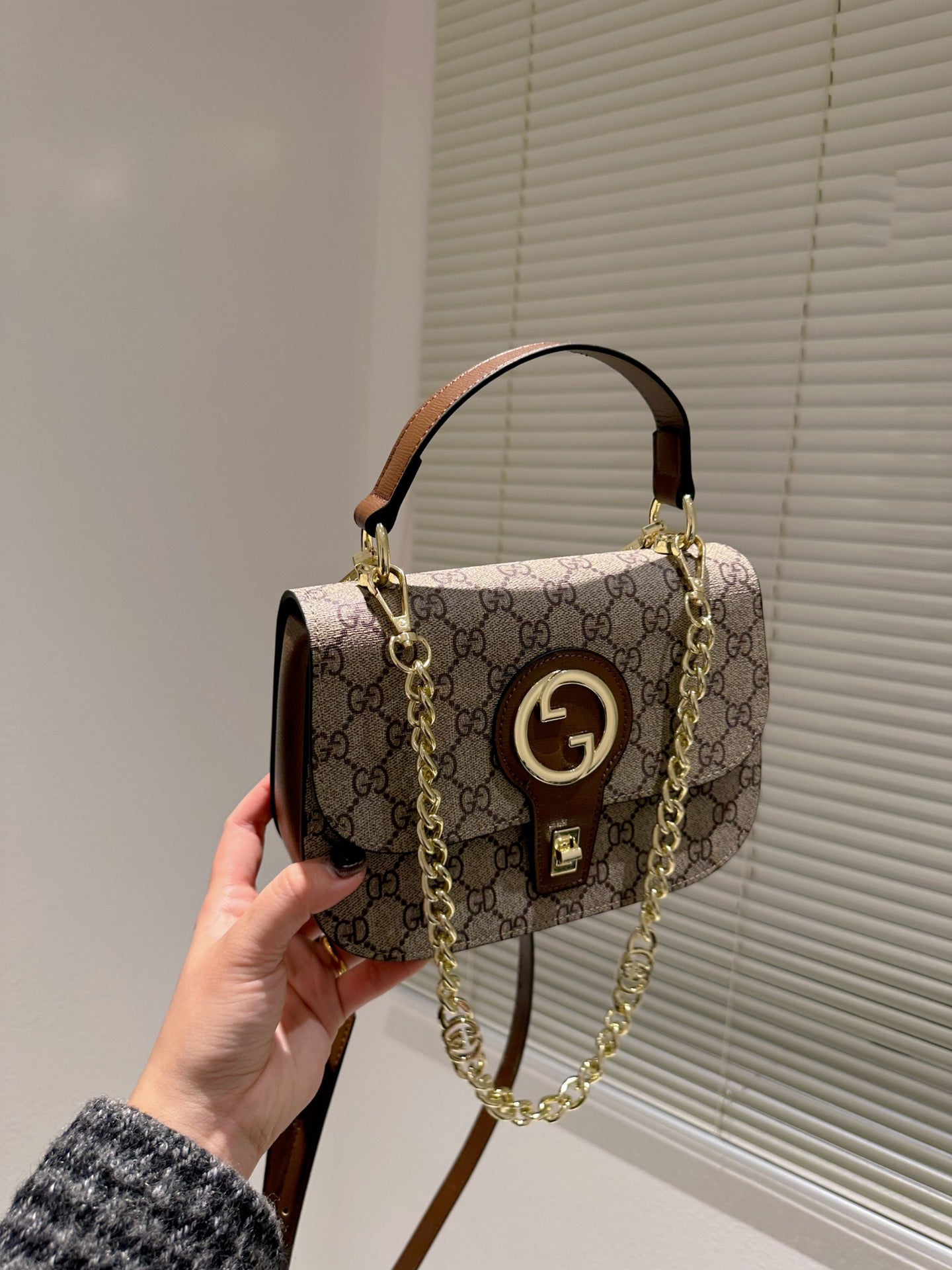 EN - New 1:1 rep  Bags GCI 526