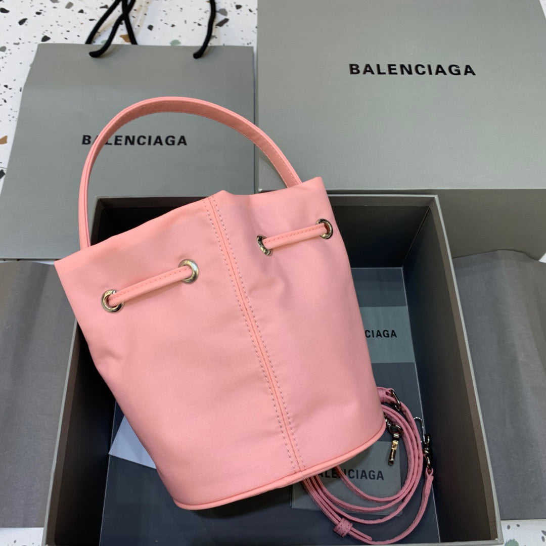 Balen Le Cagole MeTop Qualityum Bucket Bag In Light Pink, For Women,  Bags 11.8in/30cm
