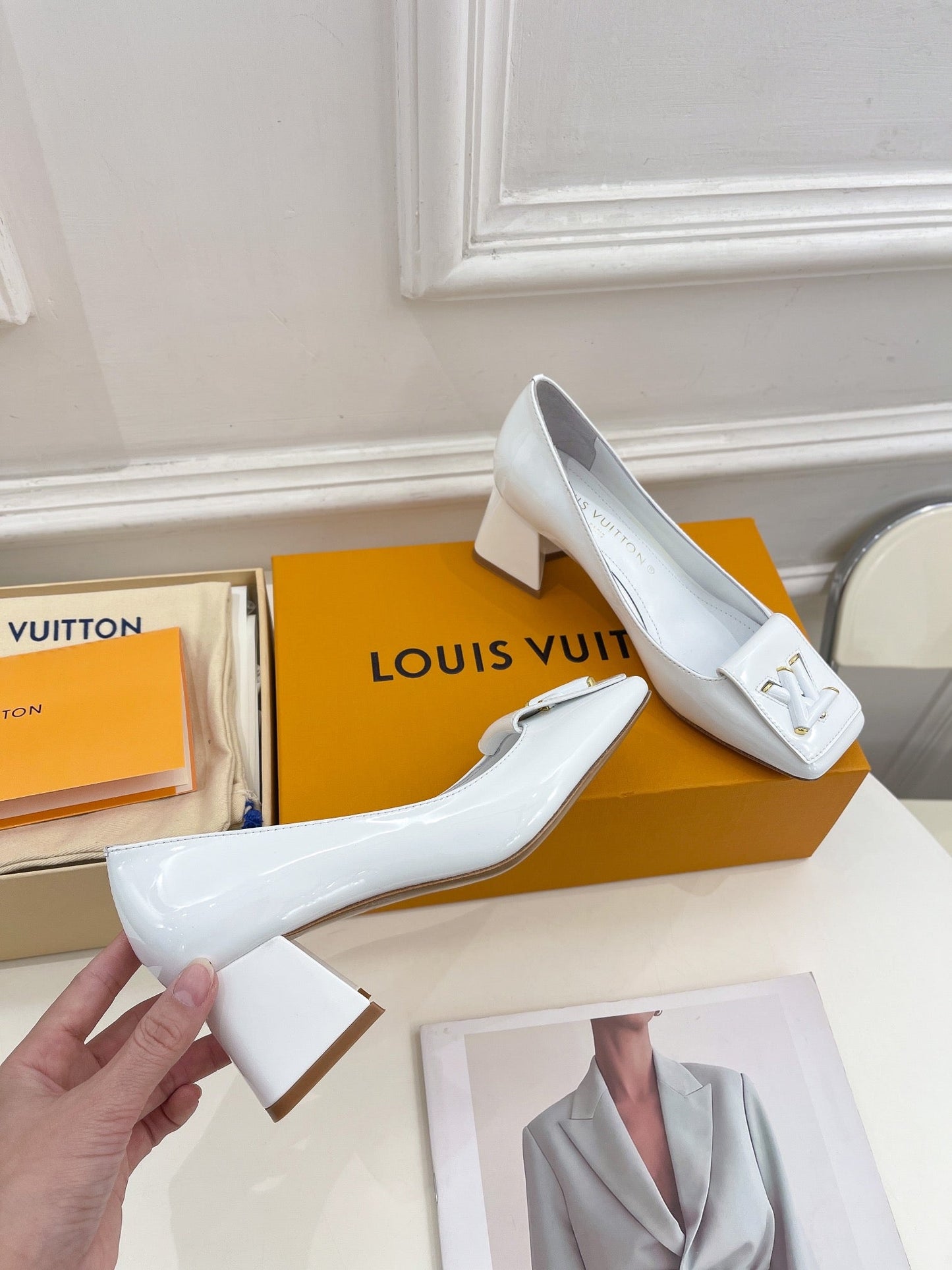 New 1:1 rep LUV High Heel Shoes 038