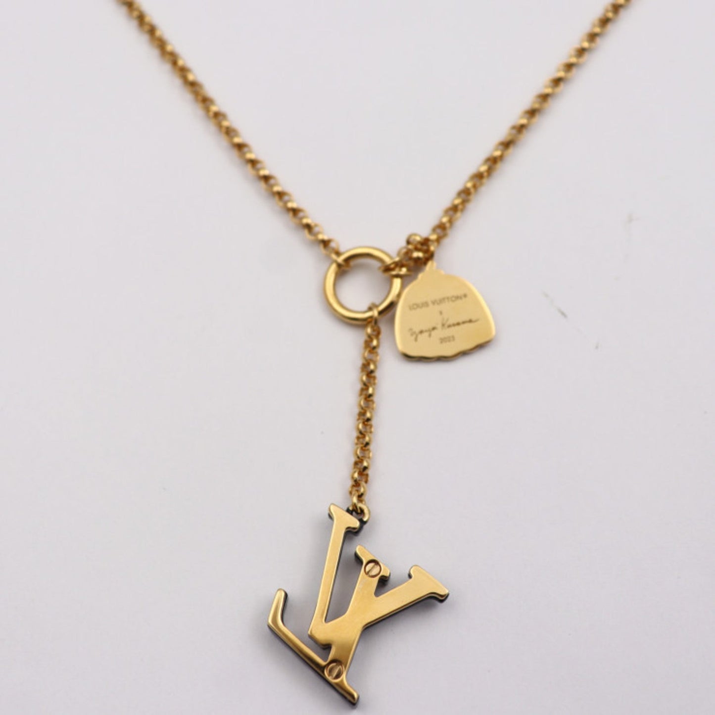 Louis Vuitton    Metal Necklace