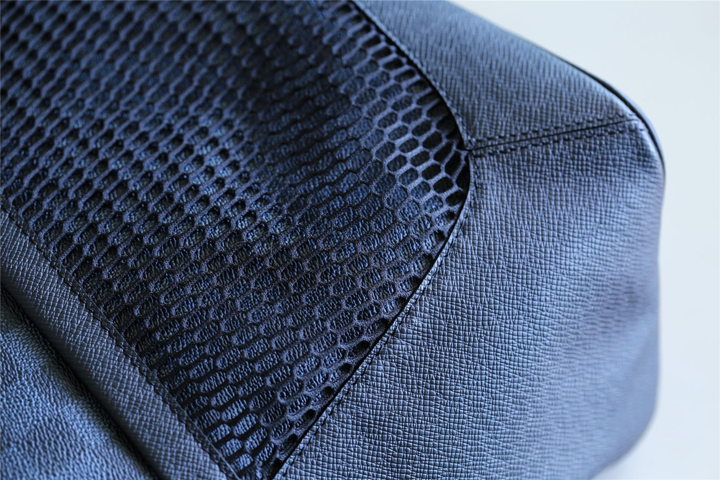 Top Quality Matchpoint Backpack Damier Cobalt Taiga For Men, Bags 51cm Top Quality N40009