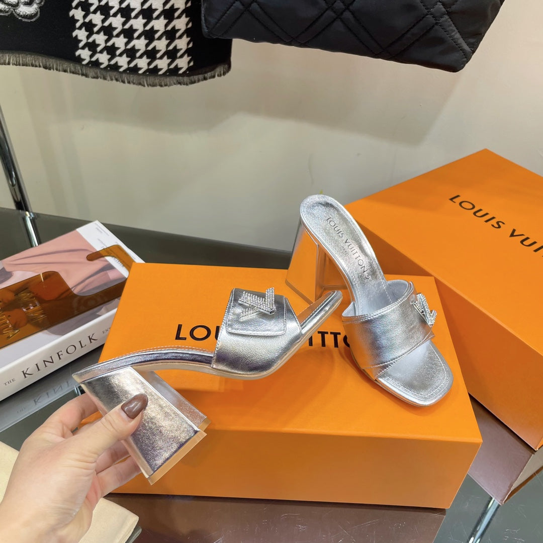 New 1:1 rep LUV High Heel Shoes 024