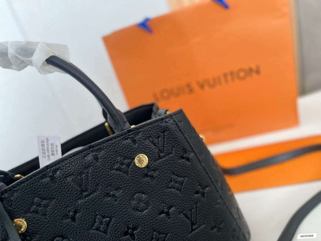EN - New 1:1 rep Lux Bags LUV 528