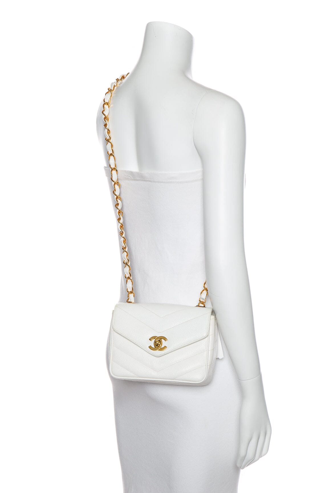 Chanel   White Chevron Caviar Leather Turn Lock Shoulder Bag
