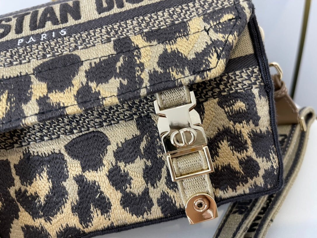 EN - New 1:1 rep Lux Bags DIR 335