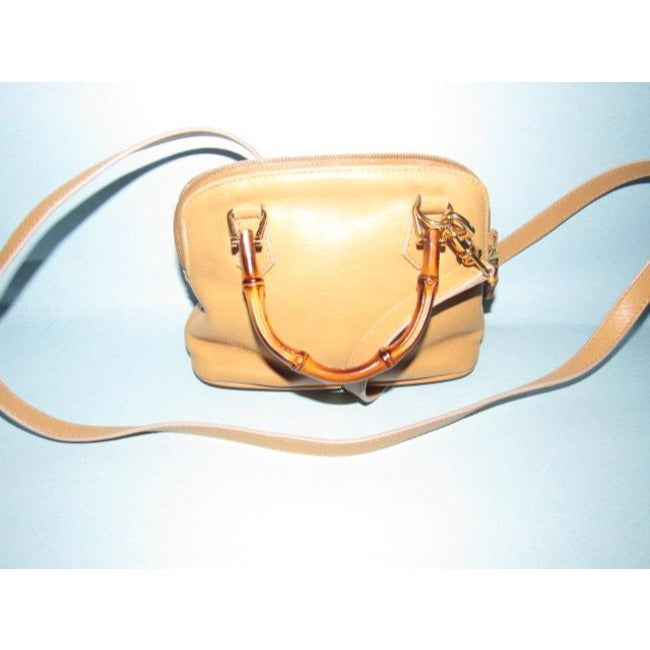 Gucci   Light Sand Beige Colored Leather With Bamboo Accents
