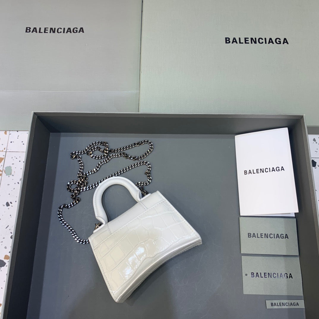 Top Quality Hourglass Mini Handbag With Chain In White, For Women,  Bags 4.7in/12cm