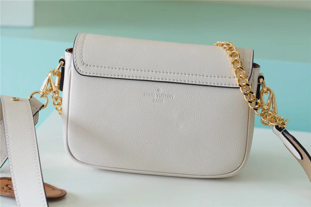 Top Quality Lockme Tender White For Women, Womens Handbags, Shoulder And Crossbody Bags 7.5in/19cm Top Quality