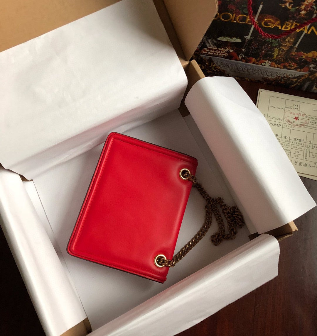 Top Quality Medium Devotion Bag Red For Women 8.1in/20.5cm Top Quality
