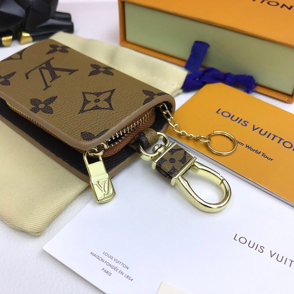 EN - Lux Keychains LUV 065