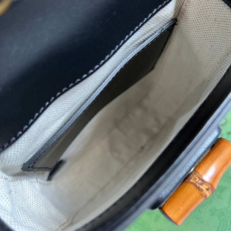 Top Quality -  Bags - 1095